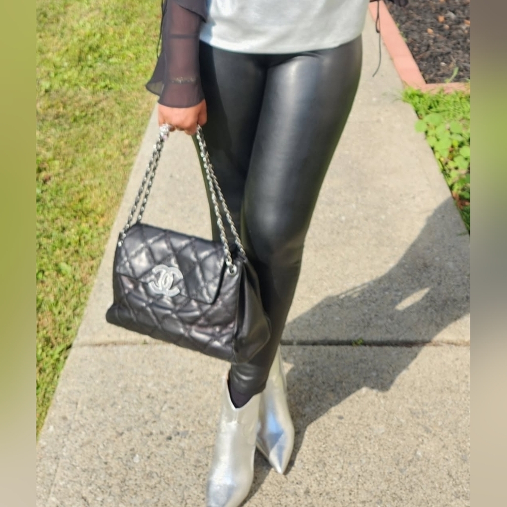 Express Silver Faux Leather Leggings Size Large